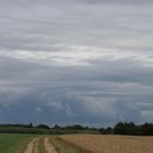 wolken verabreden sich um zu regnen