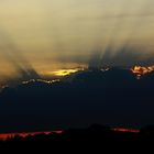 Wolken vor der untergehenden Sonne II