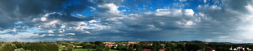 Wolken-Wand