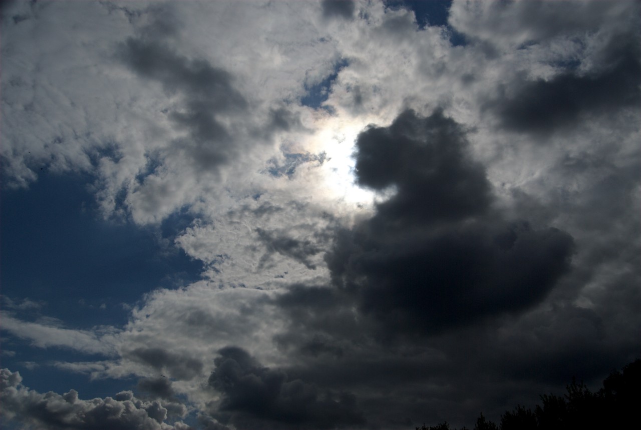 Wolken ziehen auf...