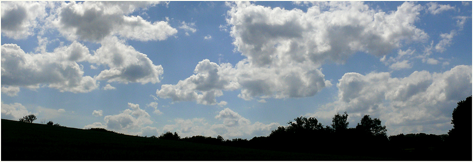 Wolken ziehen dahin