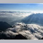 Wolken ziehen über die Berge