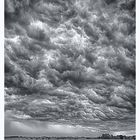 Wolken ziehen übers Land