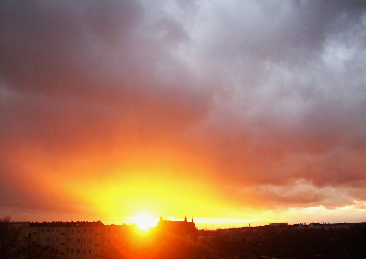 Wolkenaquarell - Der Himmel brennt!