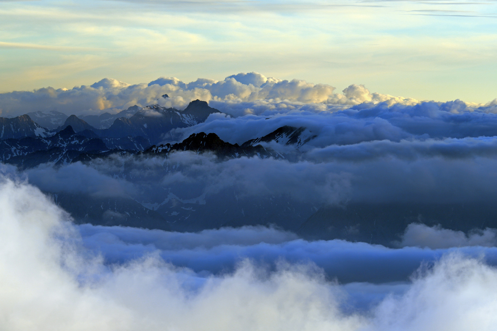 Wolkenberge