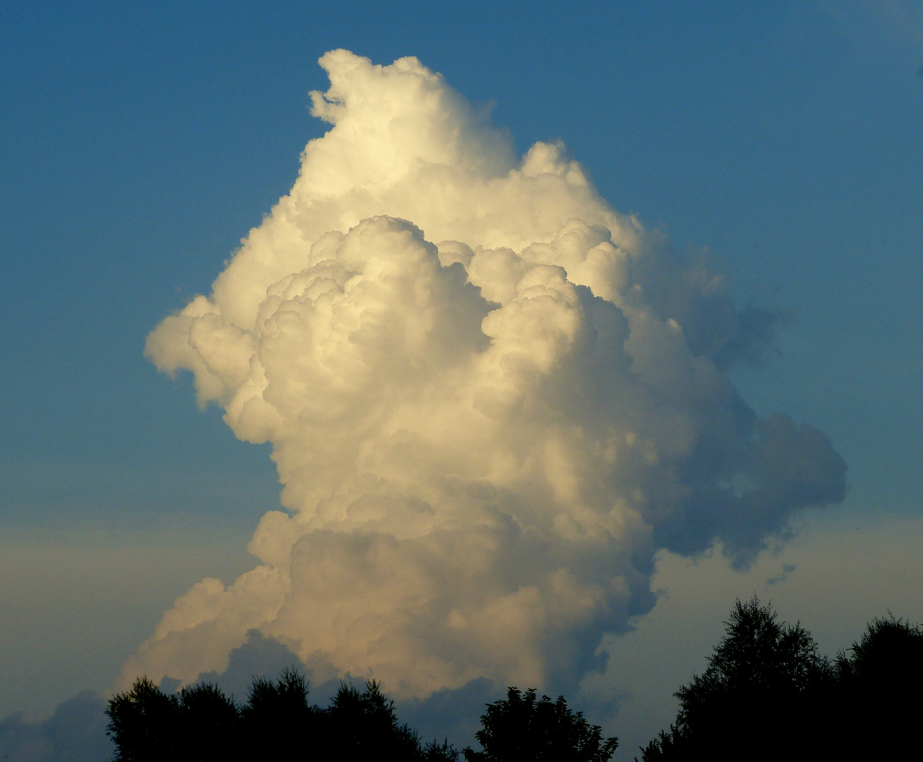 Wolkenbildung im Raum München