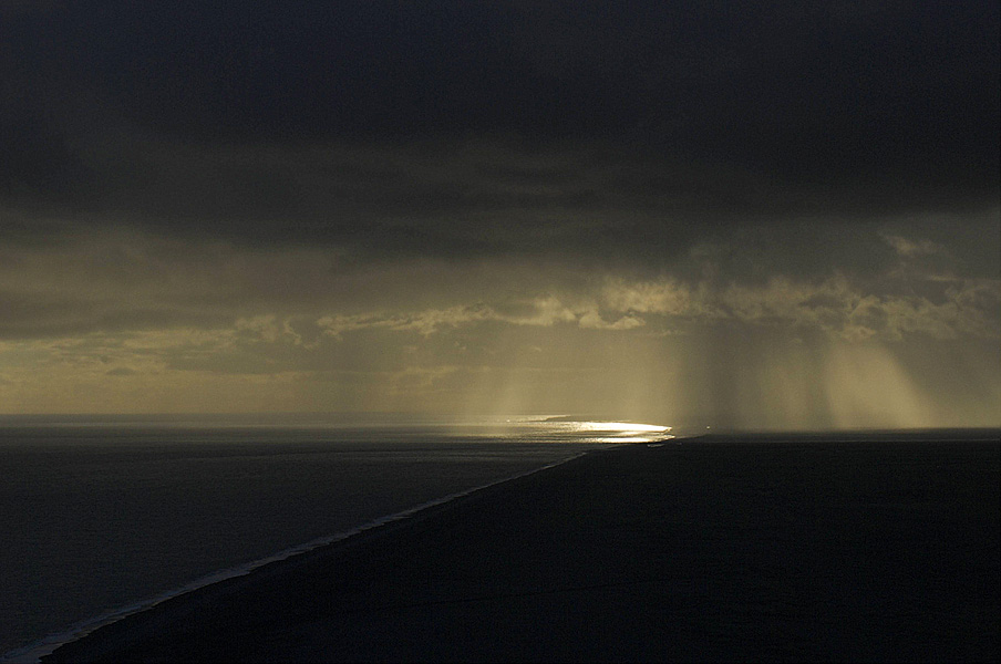 Wolkenbruch und Sonnenuntergang