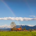 Wolkendach und Regenbogen