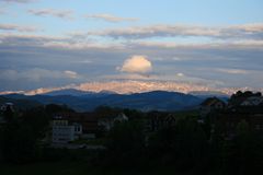 Wolkendeckel -- Wo ist die Bergspitze vom Säntis --