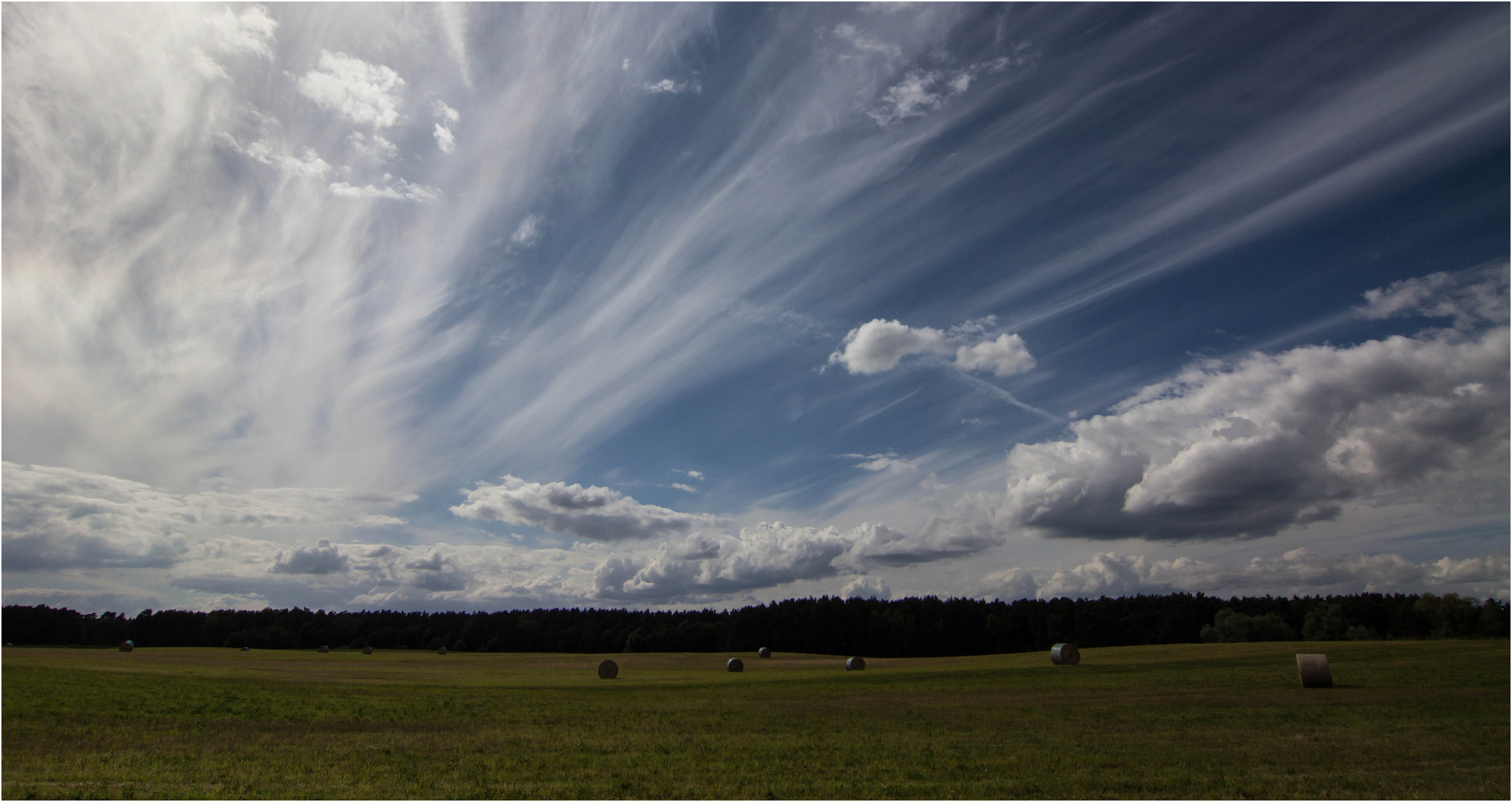 - Wolkenfäden -