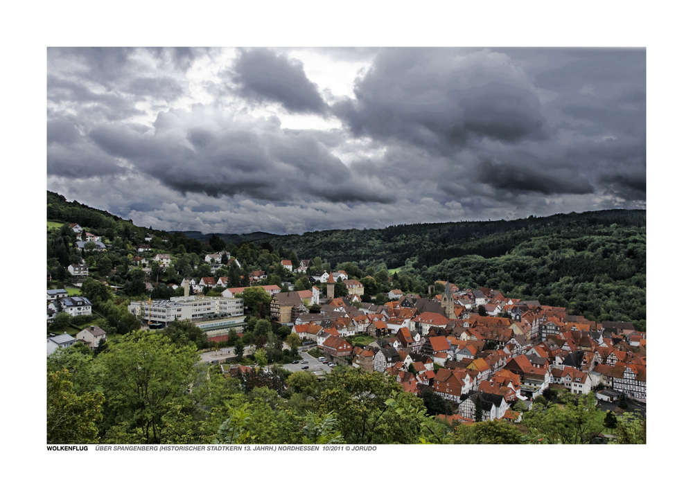 WOLKENFLUG