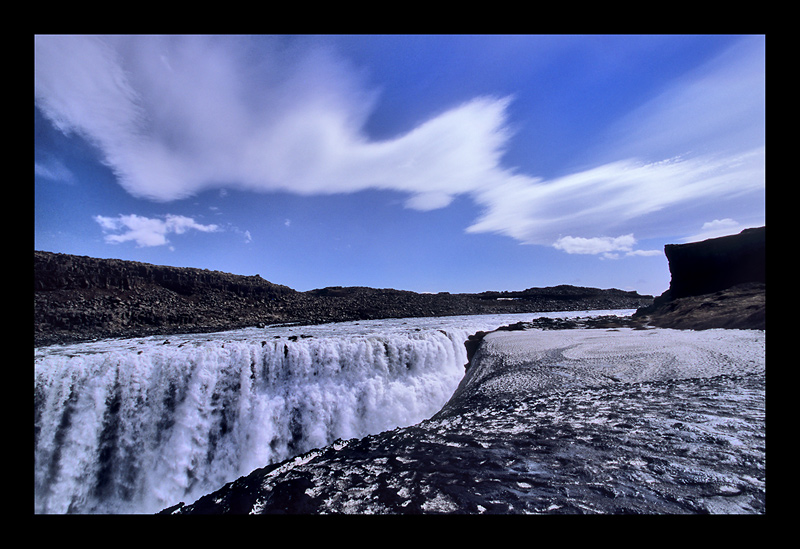 Wolkenformation über dem Dettifoss