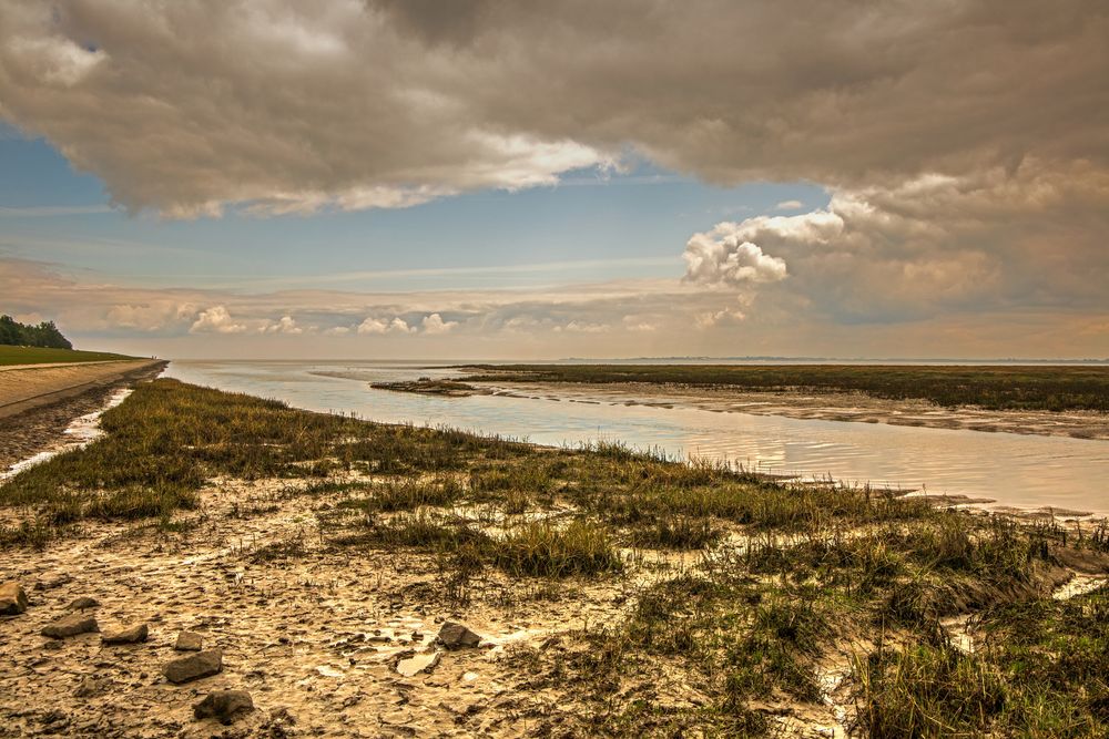 Wolkengemälde am Jadebusen, Wilhelmshaven