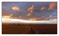 Wolkengemälde am Ostersonntag