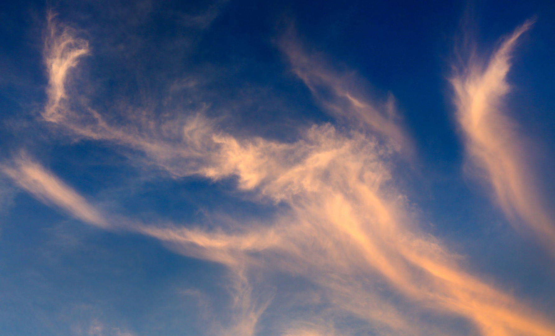 Wolkengestalten über Tübingen