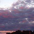 wolkenhimmel am späten Nachmittag