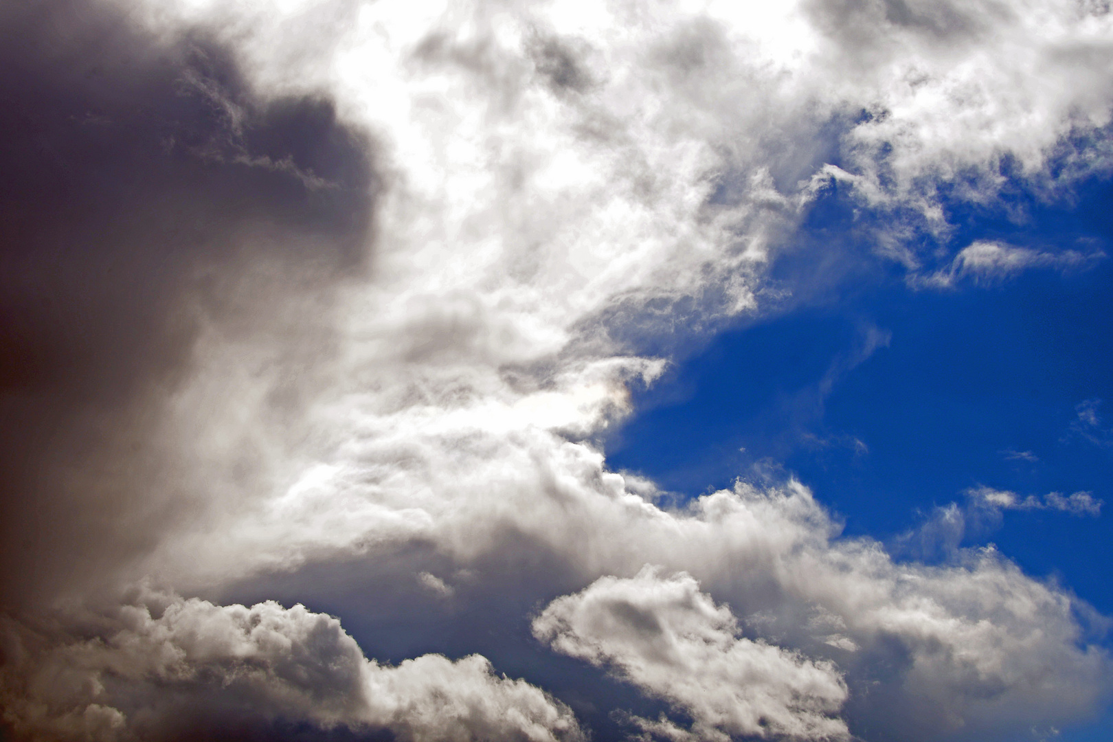 Wolkenhimmel über Pempelfort 2