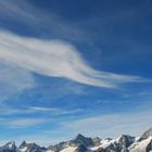 Wolkenkreation - Cirren über dem Rothornkamm, Walliser Alpen. Schweiz