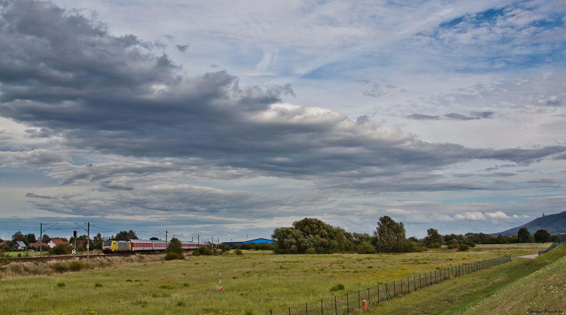 Wolkenkrimi am Kyffhäuser