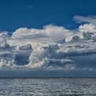 Wolkenlandschaft über dem Jadebusen