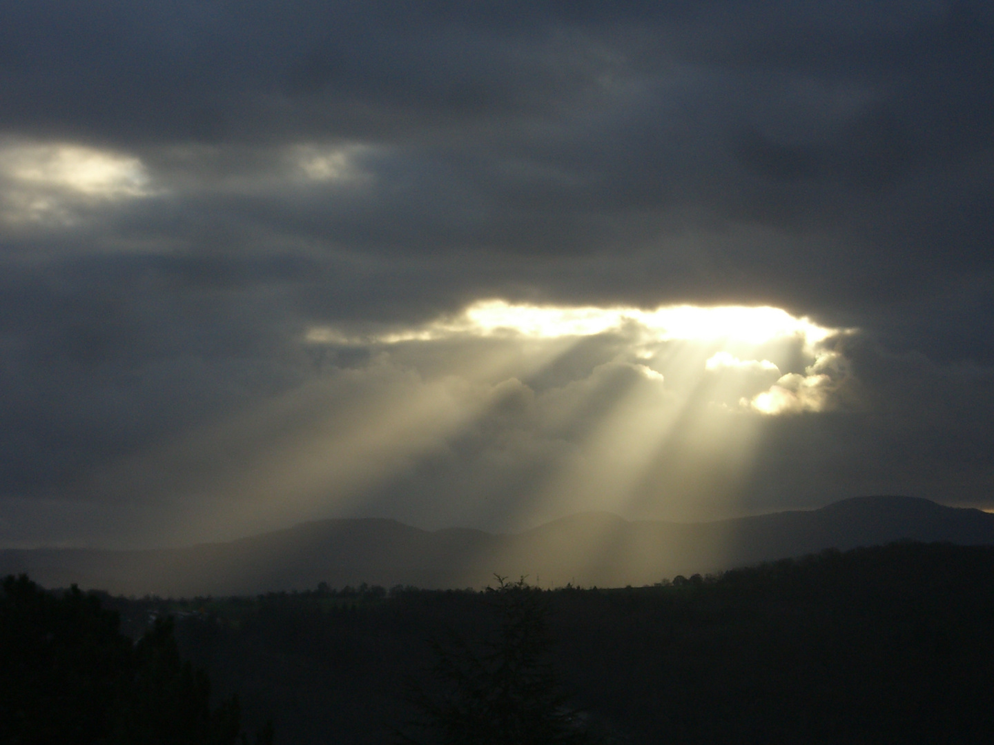 Wolkenlichtwunder bei Tübingen