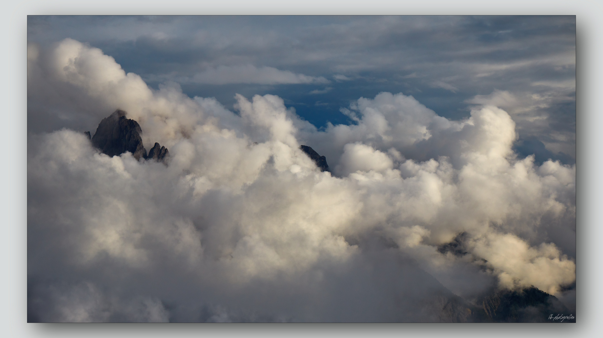 Wolkenmacht...