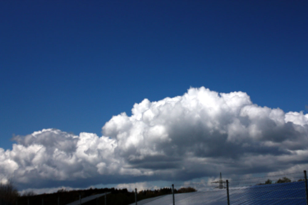 Wolkenmassen rücken näher