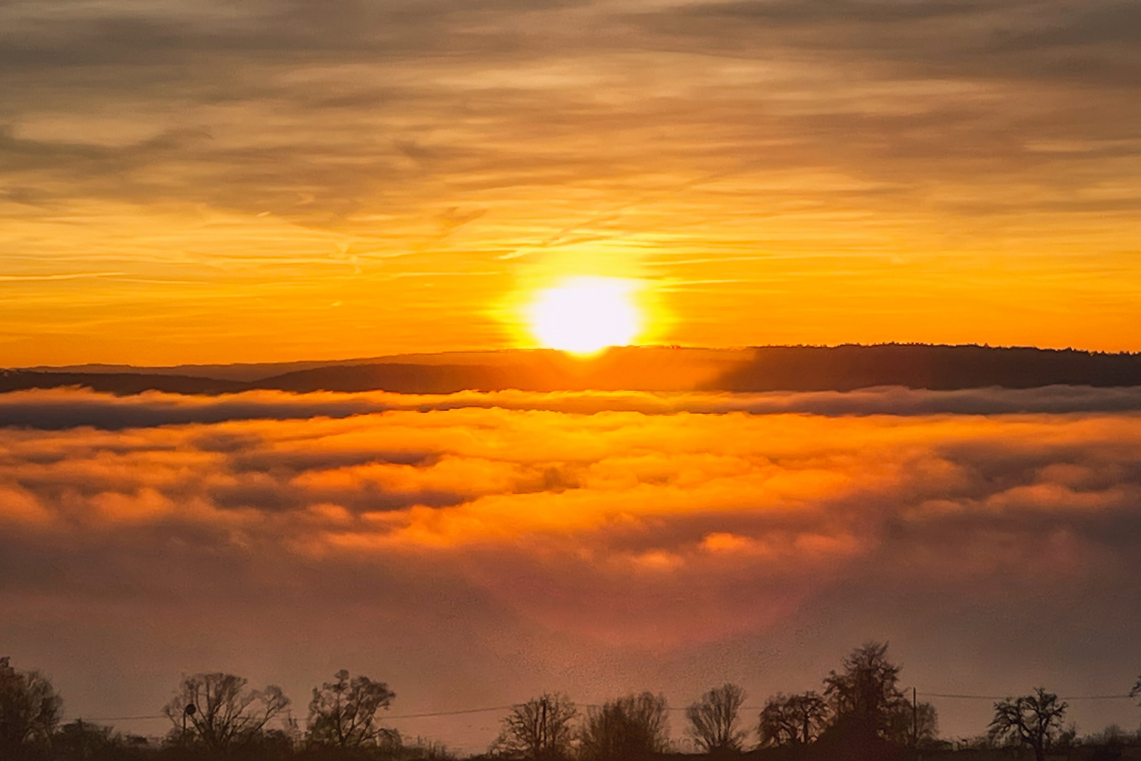 Wolkenmeer im Abendlicht