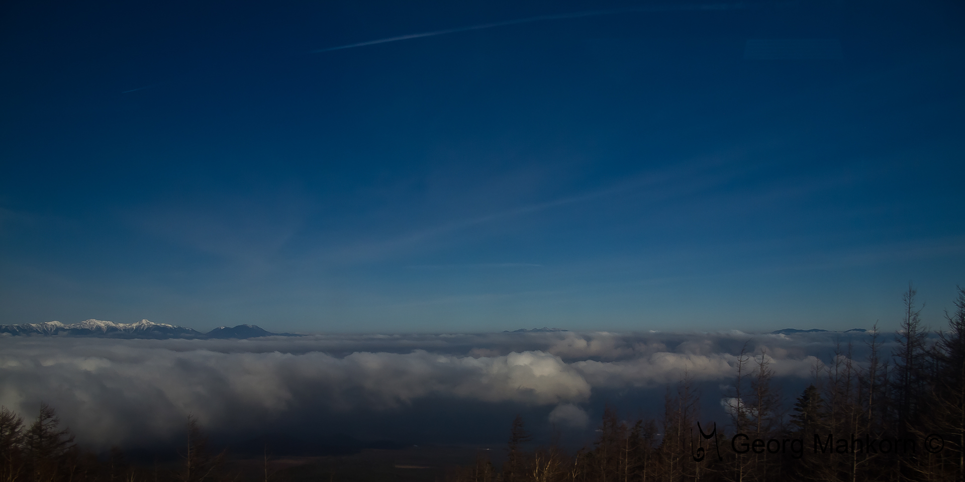 Wolkenmeer im Fuji Tal - Aussicht von Platform 5 (oberste)