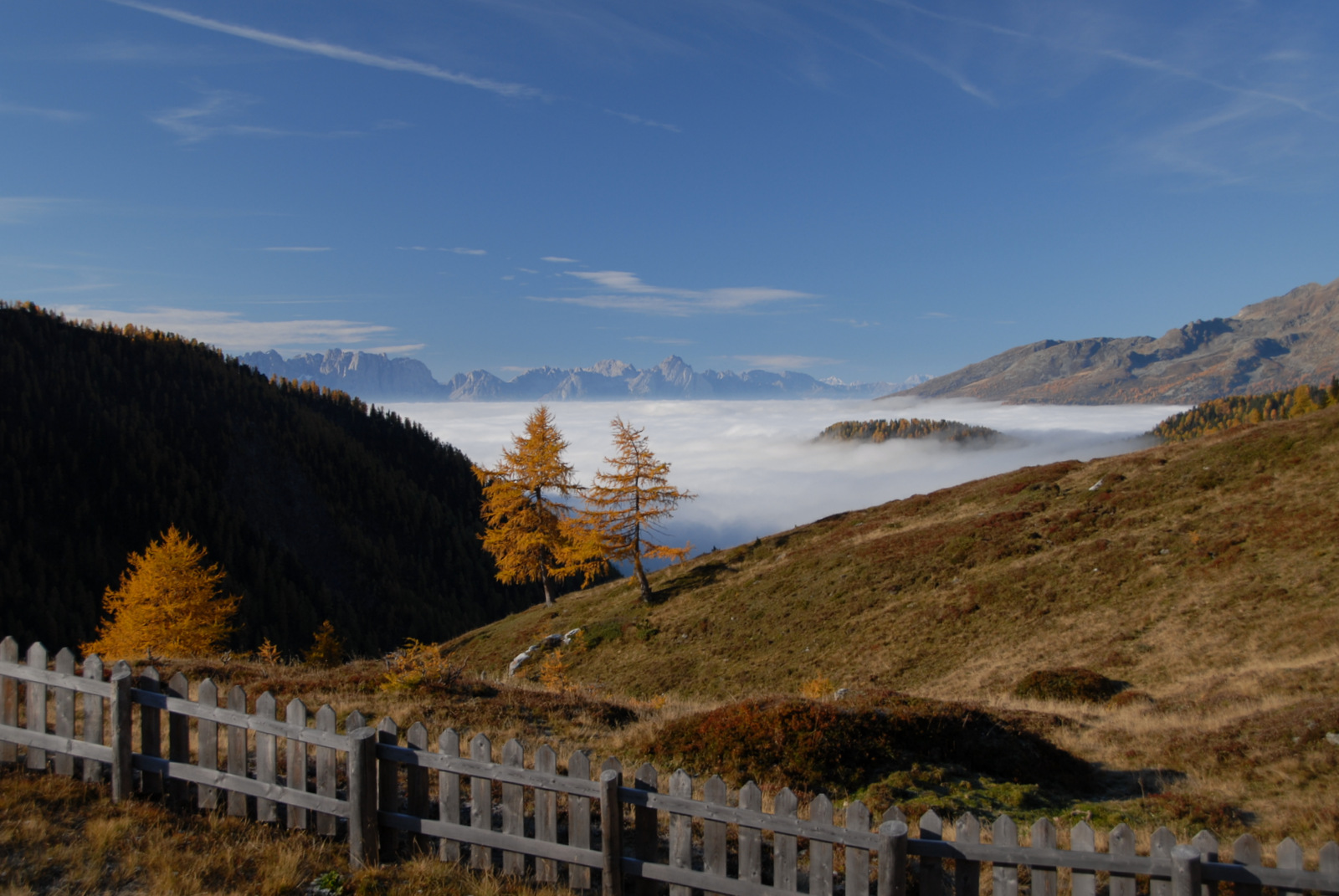 Wolkenmeer im Herbst