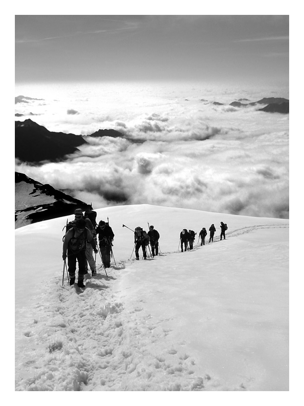 Wolkenmeer über Italien