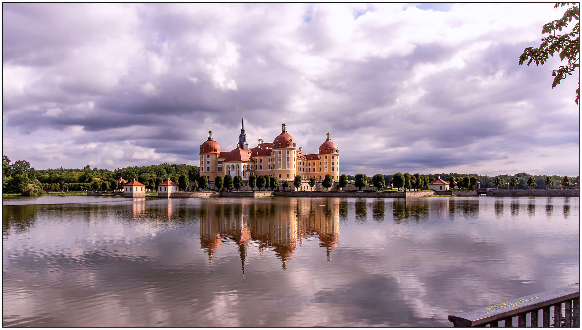 Wolkenmeer und Märchenschloss