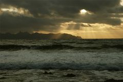 "Wolkenreise über Langøya"