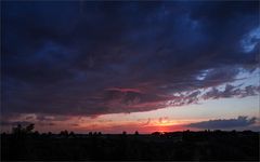 Wolkenrot zum Tagesausklang