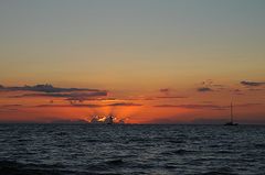 Wolkenschiffe oder Kitsch am Strand