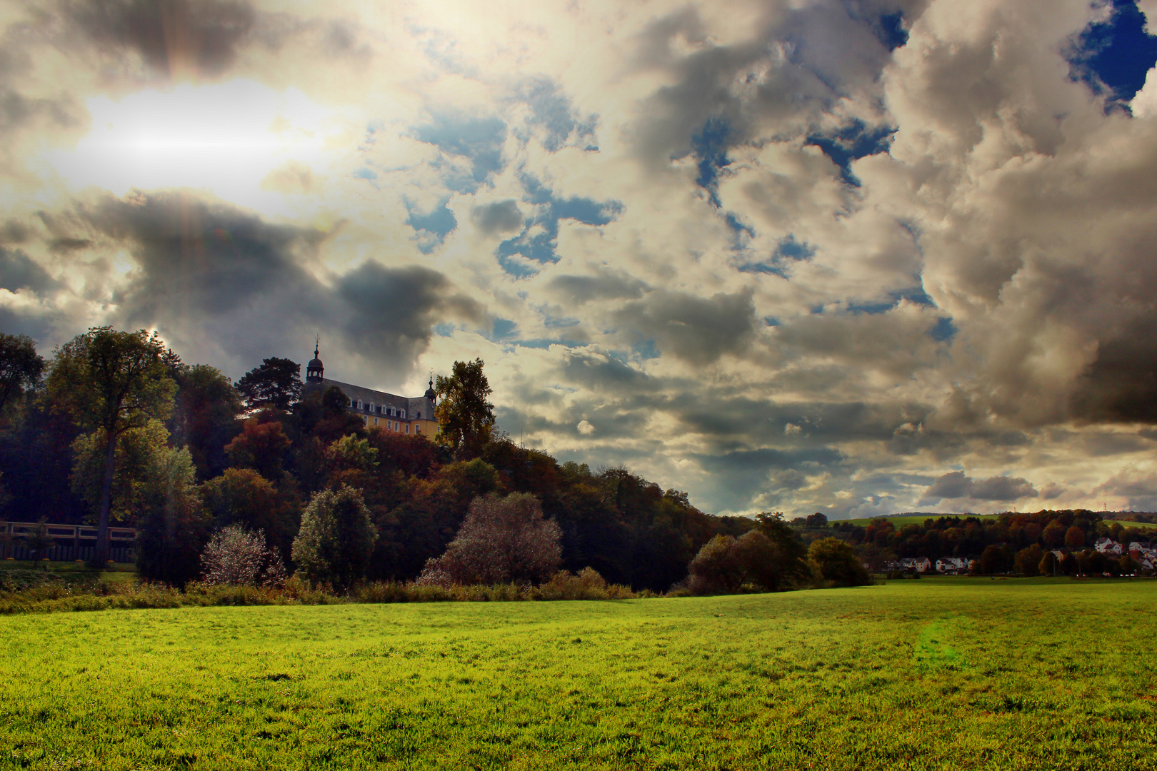 Wolkenschloß Oranienstein in Diez