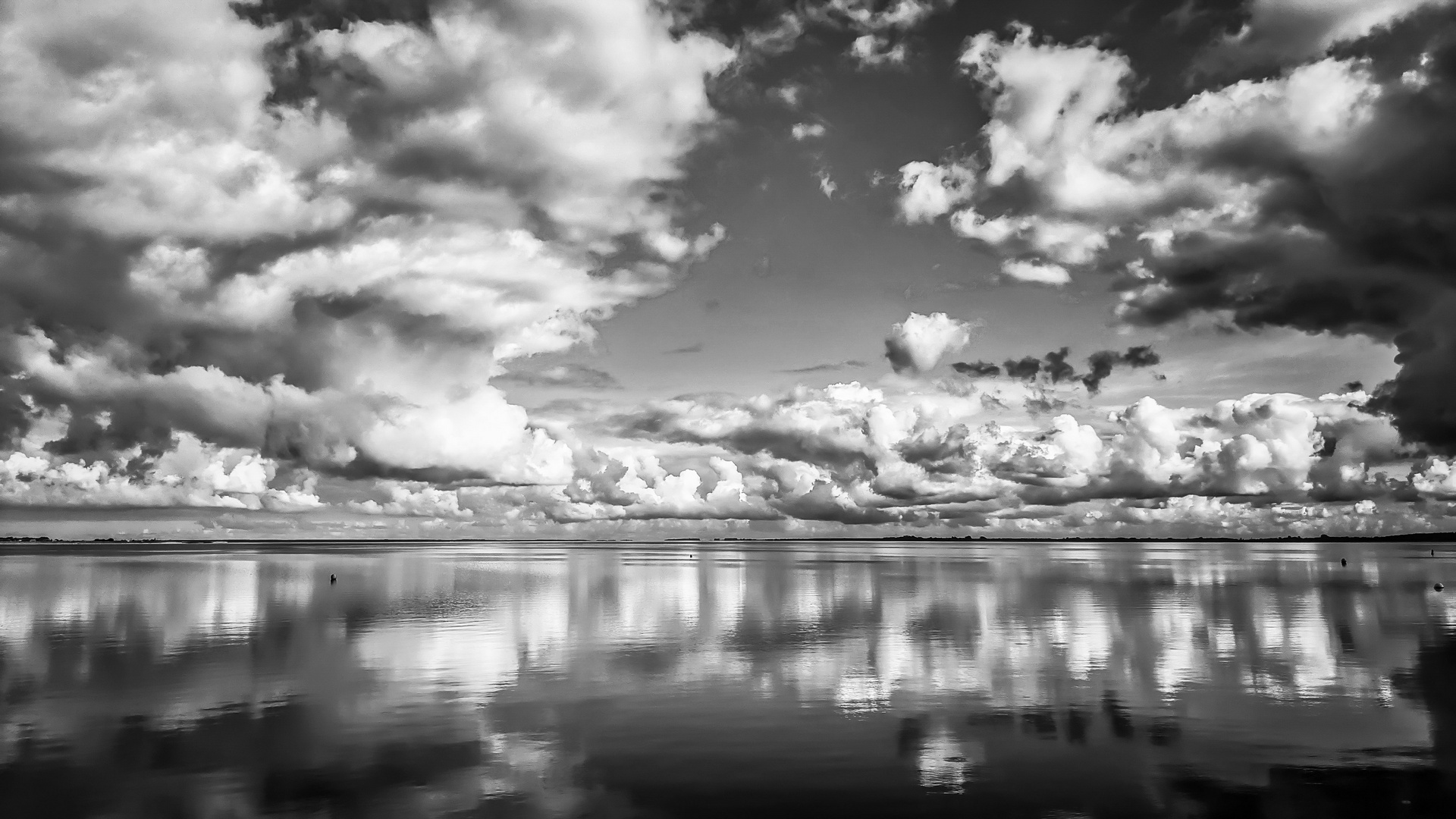 Wolkenspektakel über dem Bodden