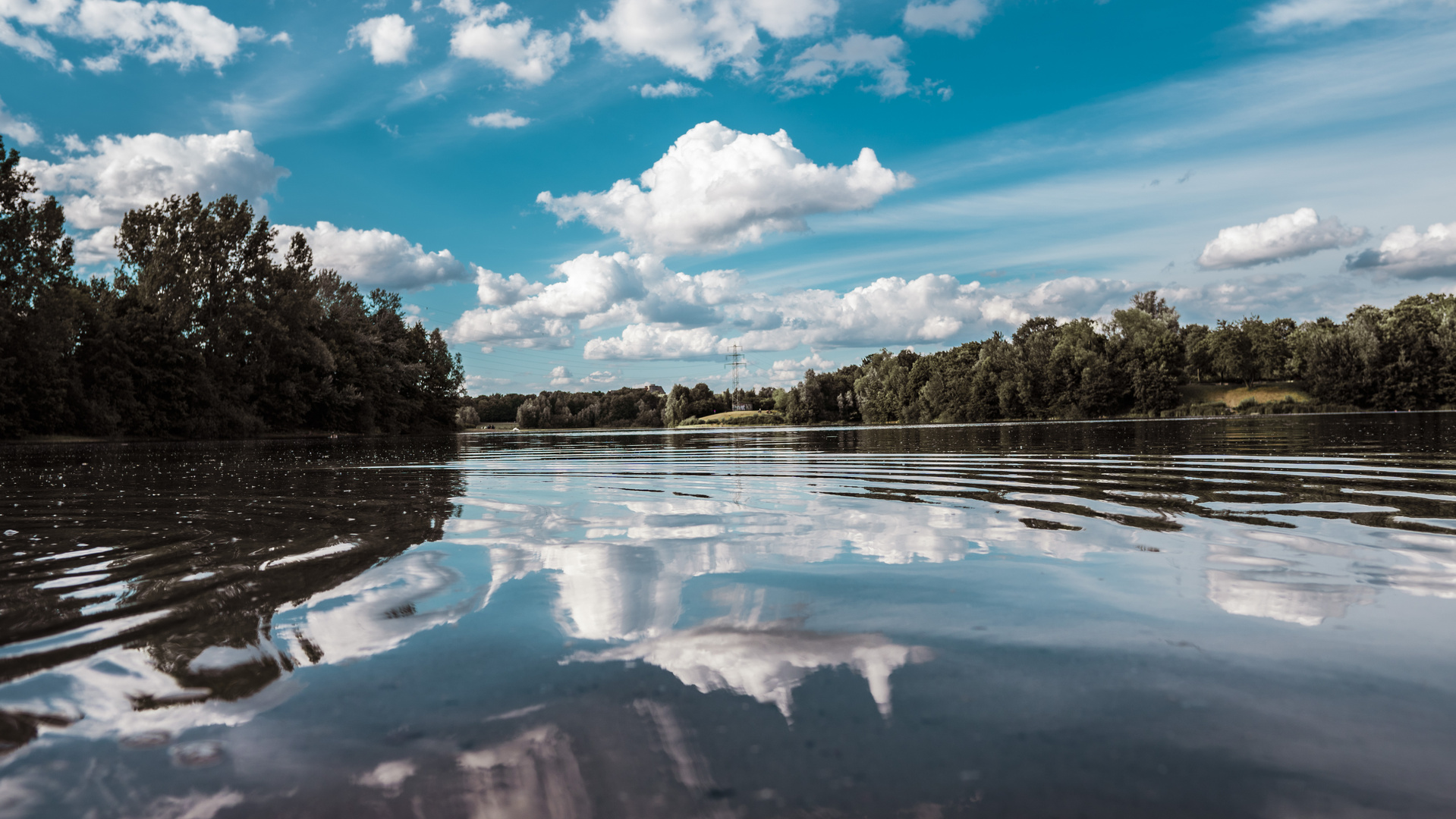 Wolkenspiegelung