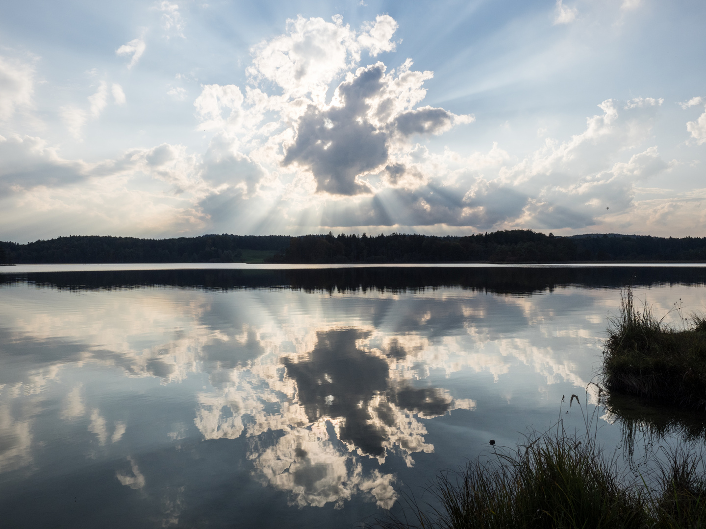 Wolkenspiegelung