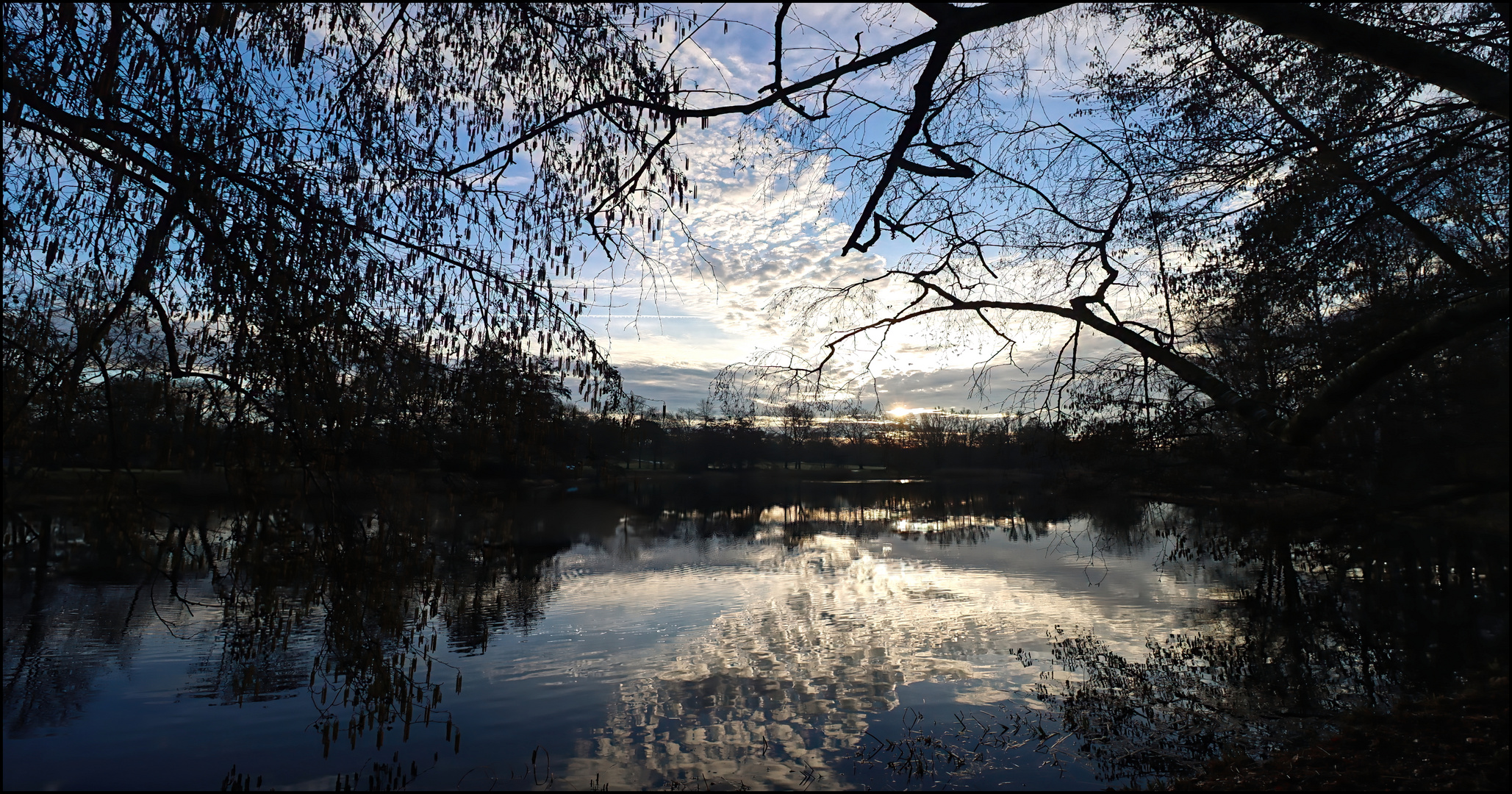 Wolkenspiegelung