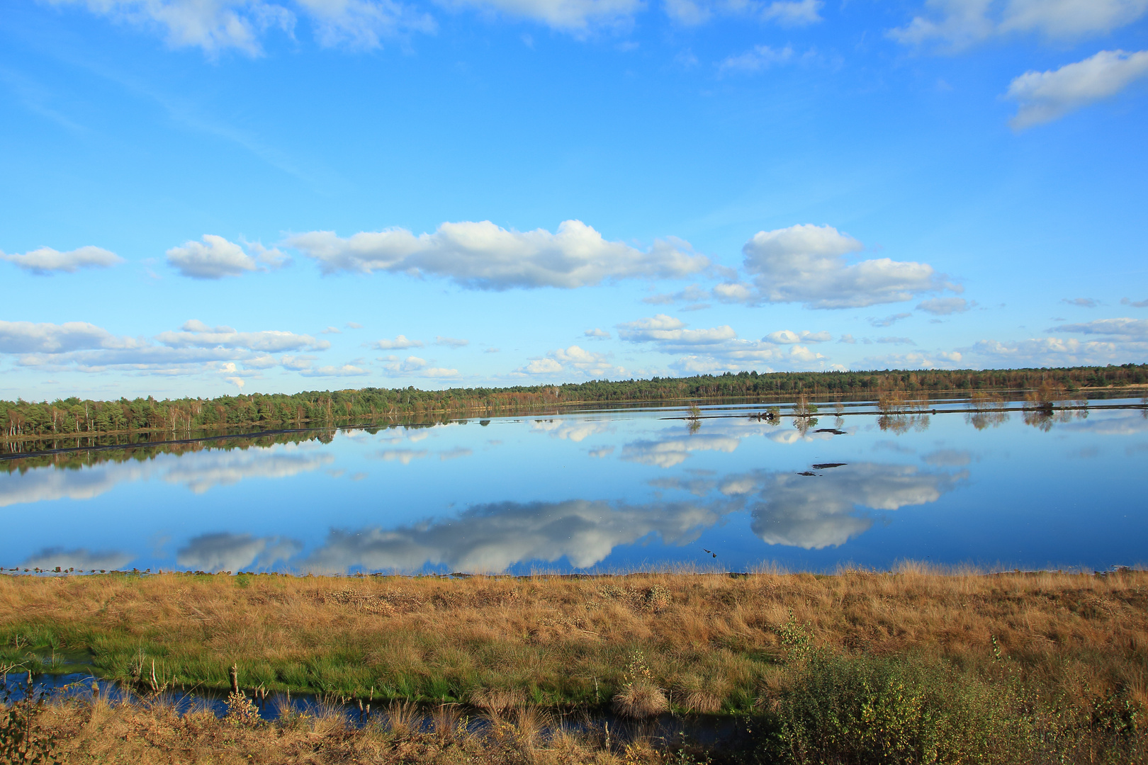 Wolkenspiegelung