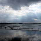 Wolkenspiegelung an der Elbe 
