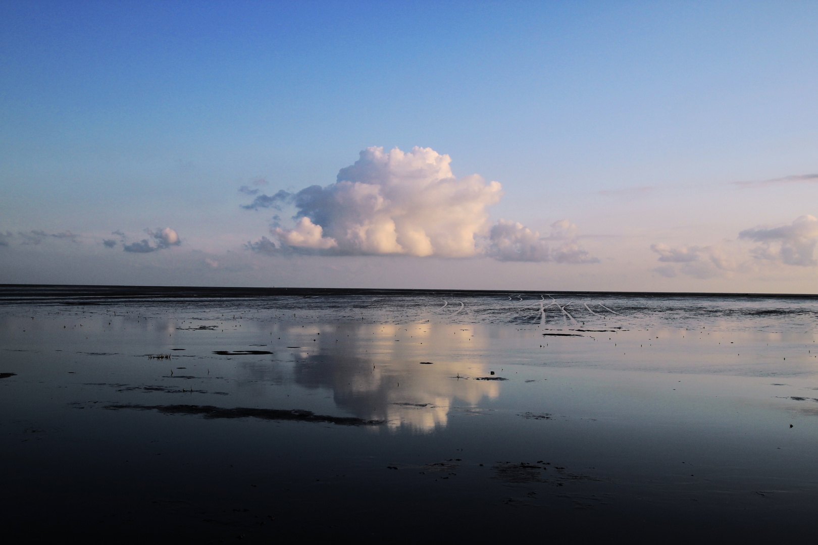 Wolkenspiegelung