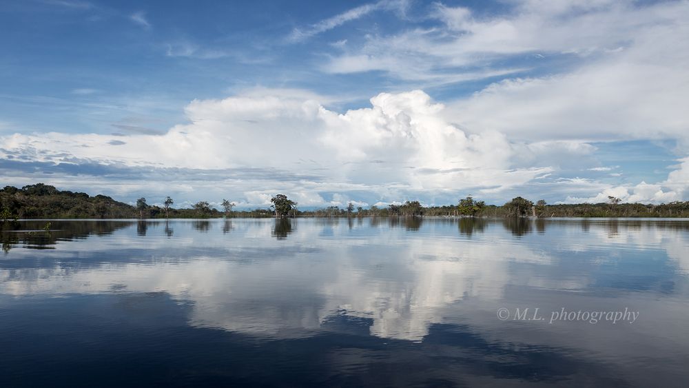 Wolkenspiegelung