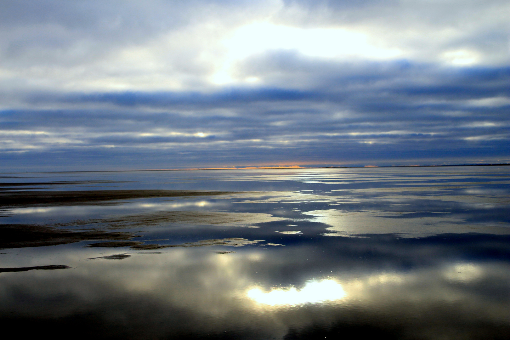 Wolkenspiegelung