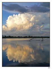 Wolkenspiegelung im Kakadu Nationalpark