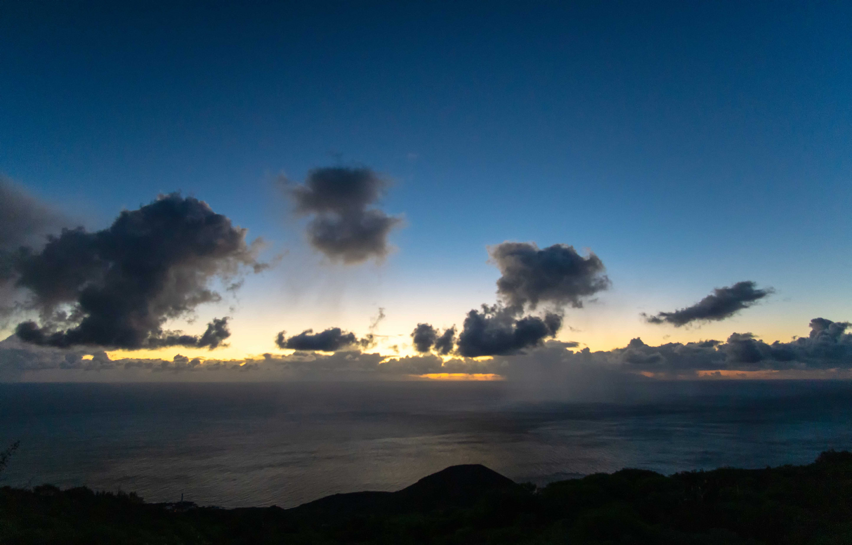  Wolkenspiel