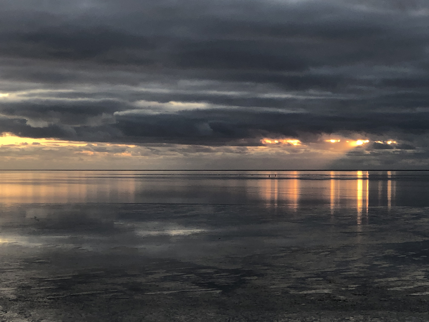 Wolkenspiel am Wattenmeer - Cloudplay at Wattenmeer