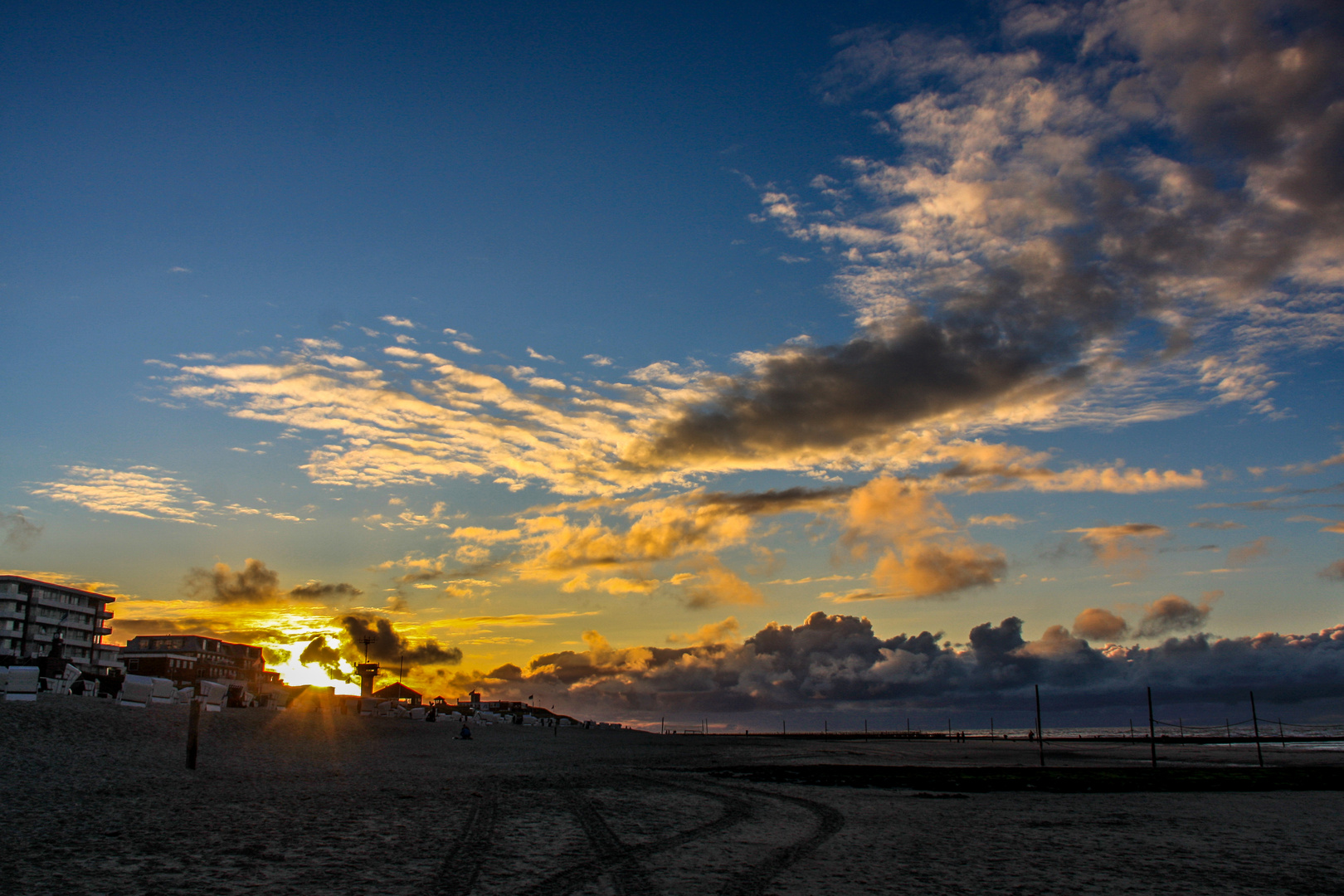 Wolkenspiel im Herbst