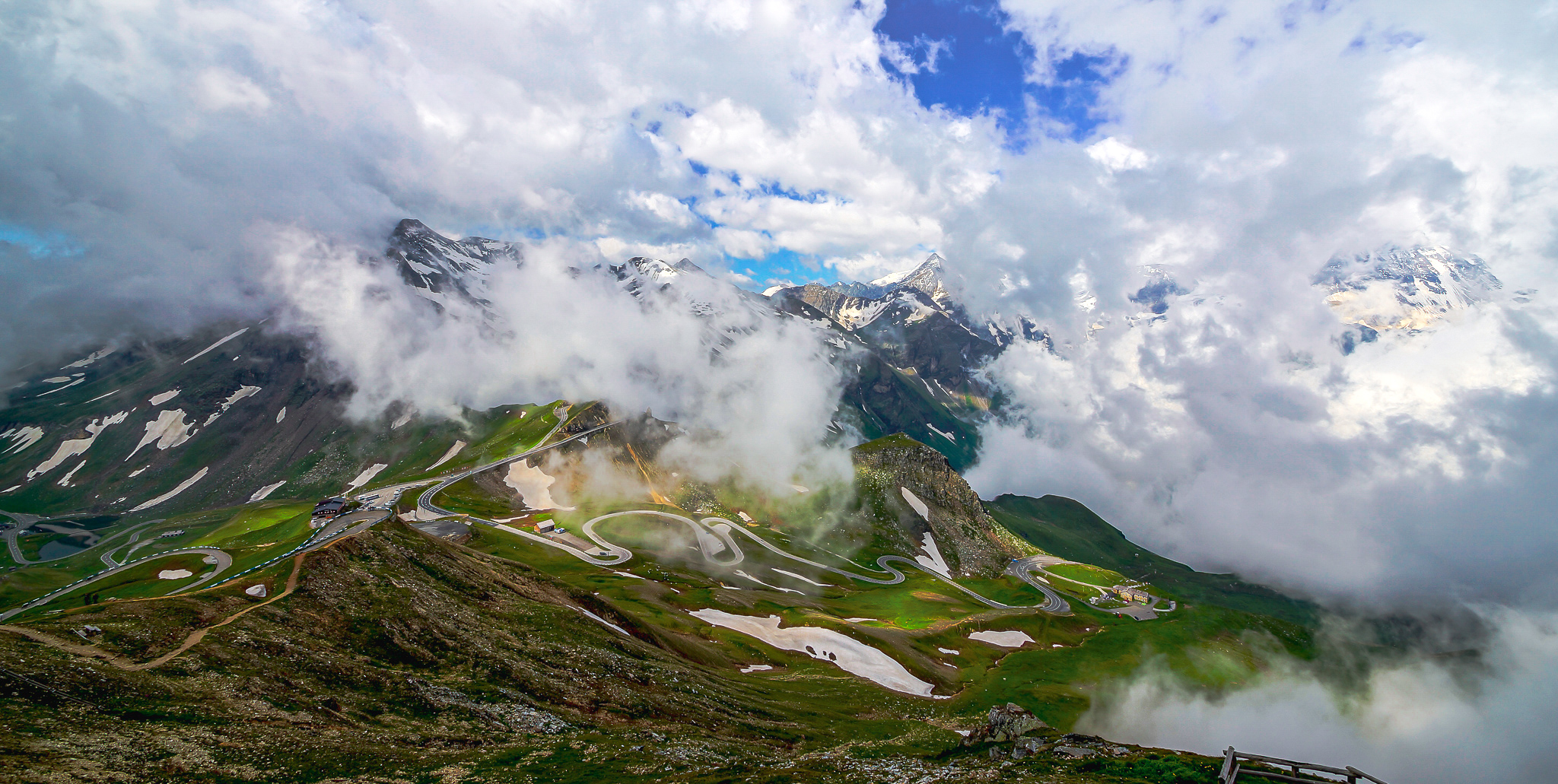 Wolkenspiel in den Bergen......Und für die ,die immer nur Pech haben.